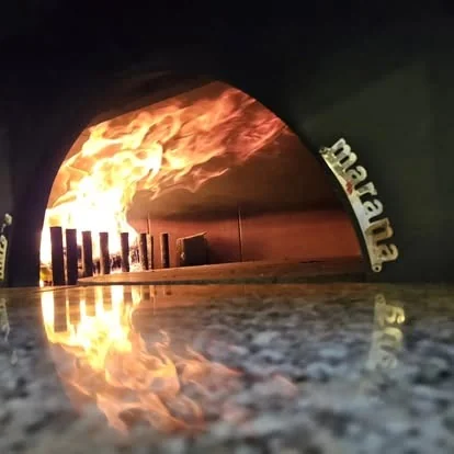Pizza da Asporto con Forno a Legna